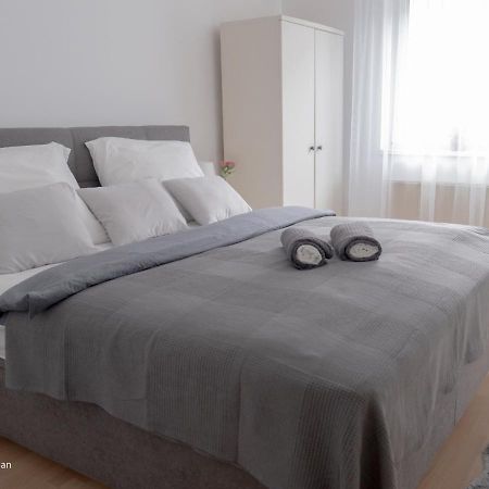 Central Apartman, Belvaros Lakas Кечкемет Екстер'єр фото